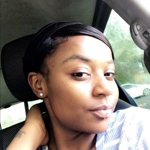 Meet your Posher, Jamiere